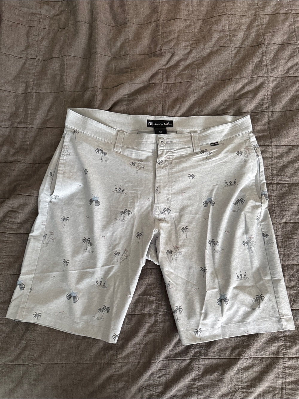 Travis Mathew Men's Light Gray Palm Print Flat-Front Shorts